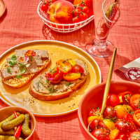 THREE LITTLE PIGS INTRODUCES BEST-SELLING PETITS PÂTES: A CELEBRATION OF CASUAL CHARCUTERIE