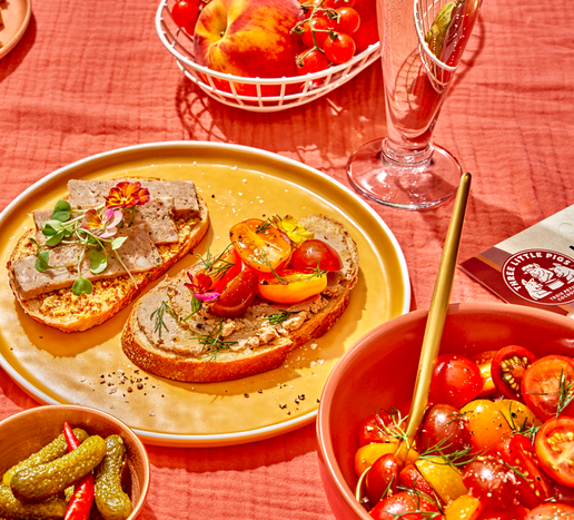 THREE LITTLE PIGS INTRODUCES BEST-SELLING PETITS PÂTES: A CELEBRATION OF CASUAL CHARCUTERIE