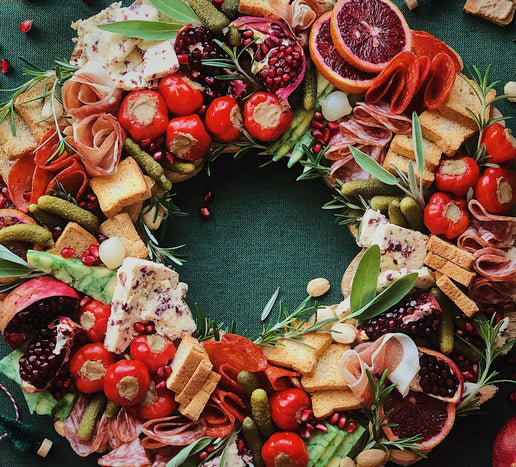 Charcuterwreath with Pâté Stuffed Peppers